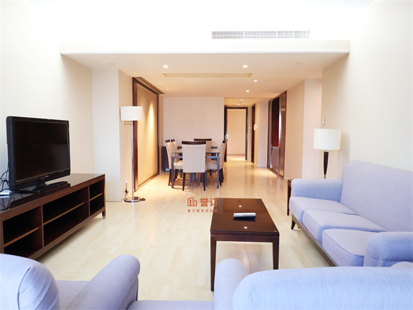 汇贤豪庭公寓187sqm2 居1682 (5).jpg